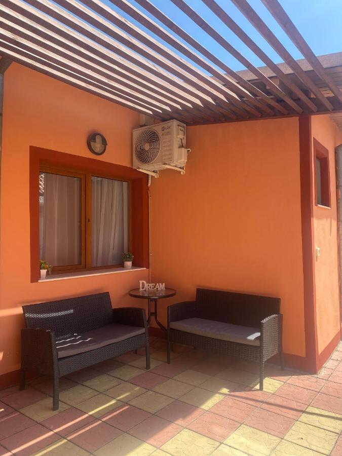 Ferienwohnung Orange House Constanţa Exterior foto
