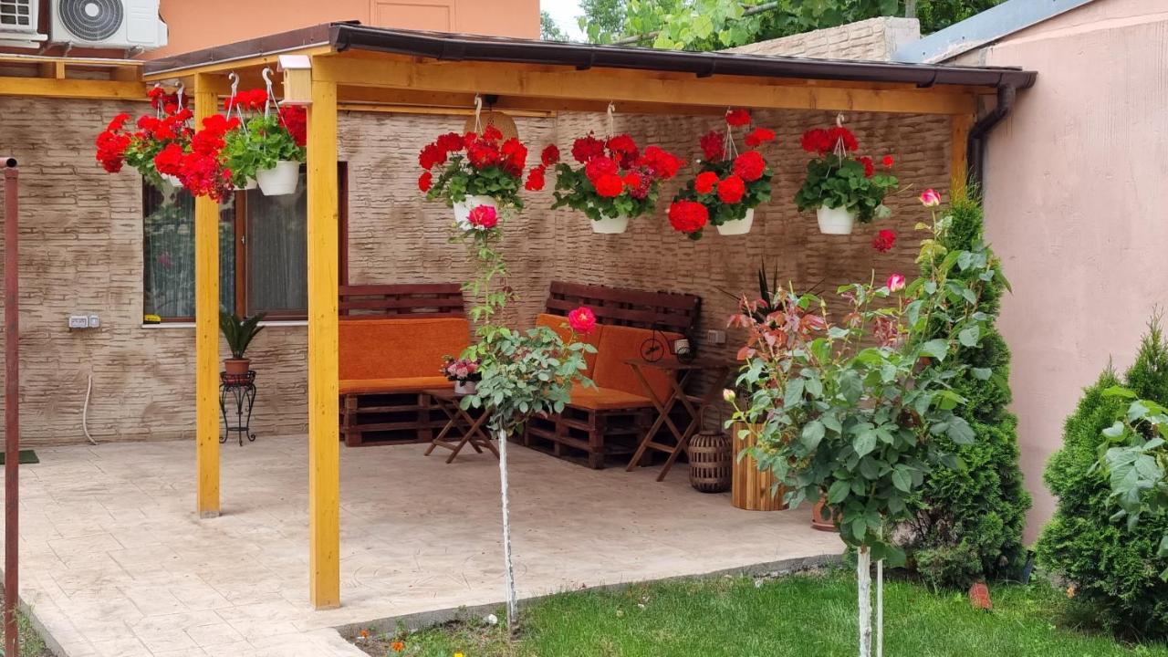 Ferienwohnung Orange House Constanţa Exterior foto